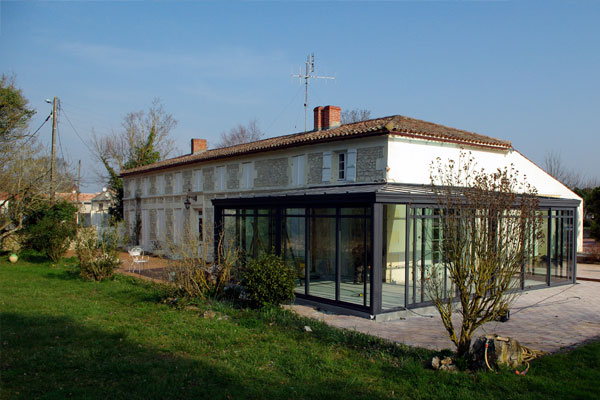 img03
