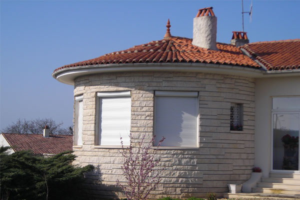 img03